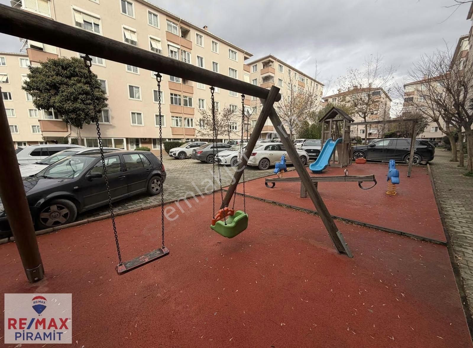 Site İçerisinde,güvenlikli,otoparklı,bakımlı 3+1 Kiralık Daire. - Görsel 16