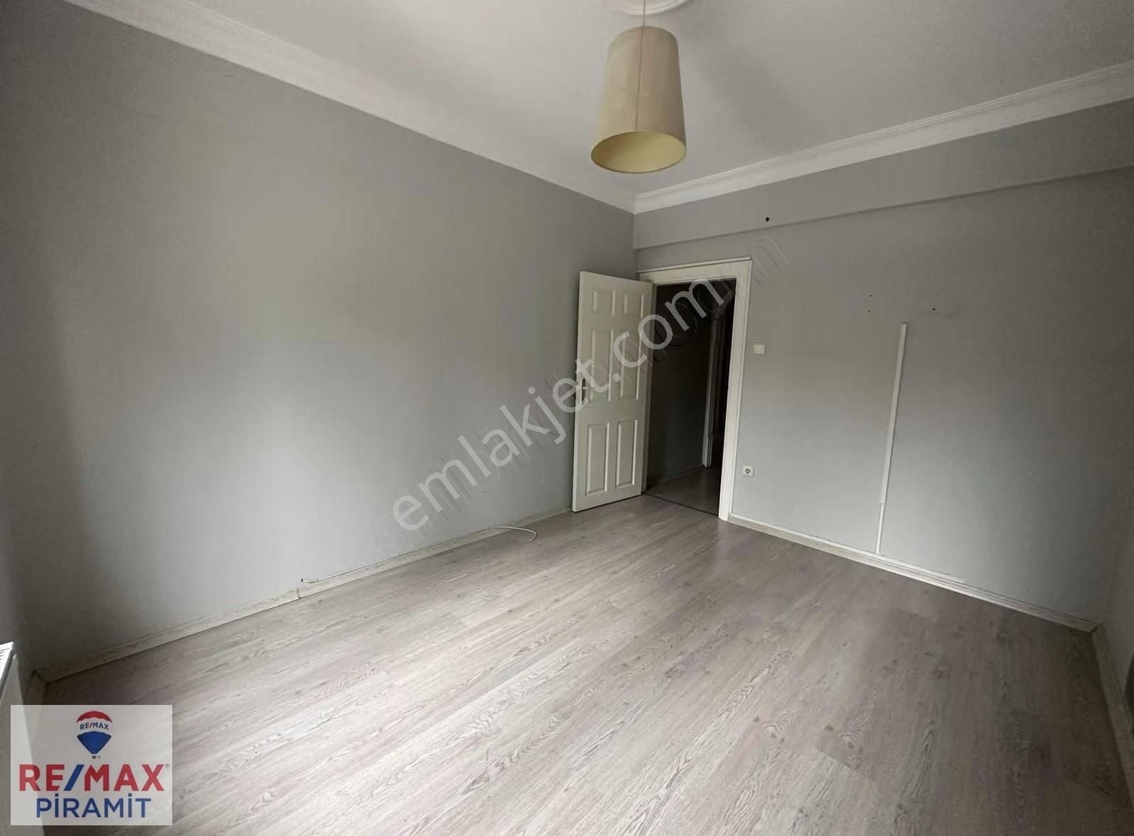 Site İçerisinde,güvenlikli,otoparklı,bakımlı 3+1 Kiralık Daire. - Görsel 7