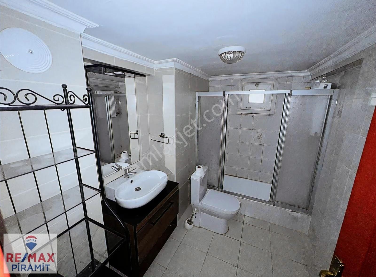 Alsancak Sitesi'nde Caddeye Yakın 3+1 Kiralık Daire-hesna Yılmaz - Görsel 29