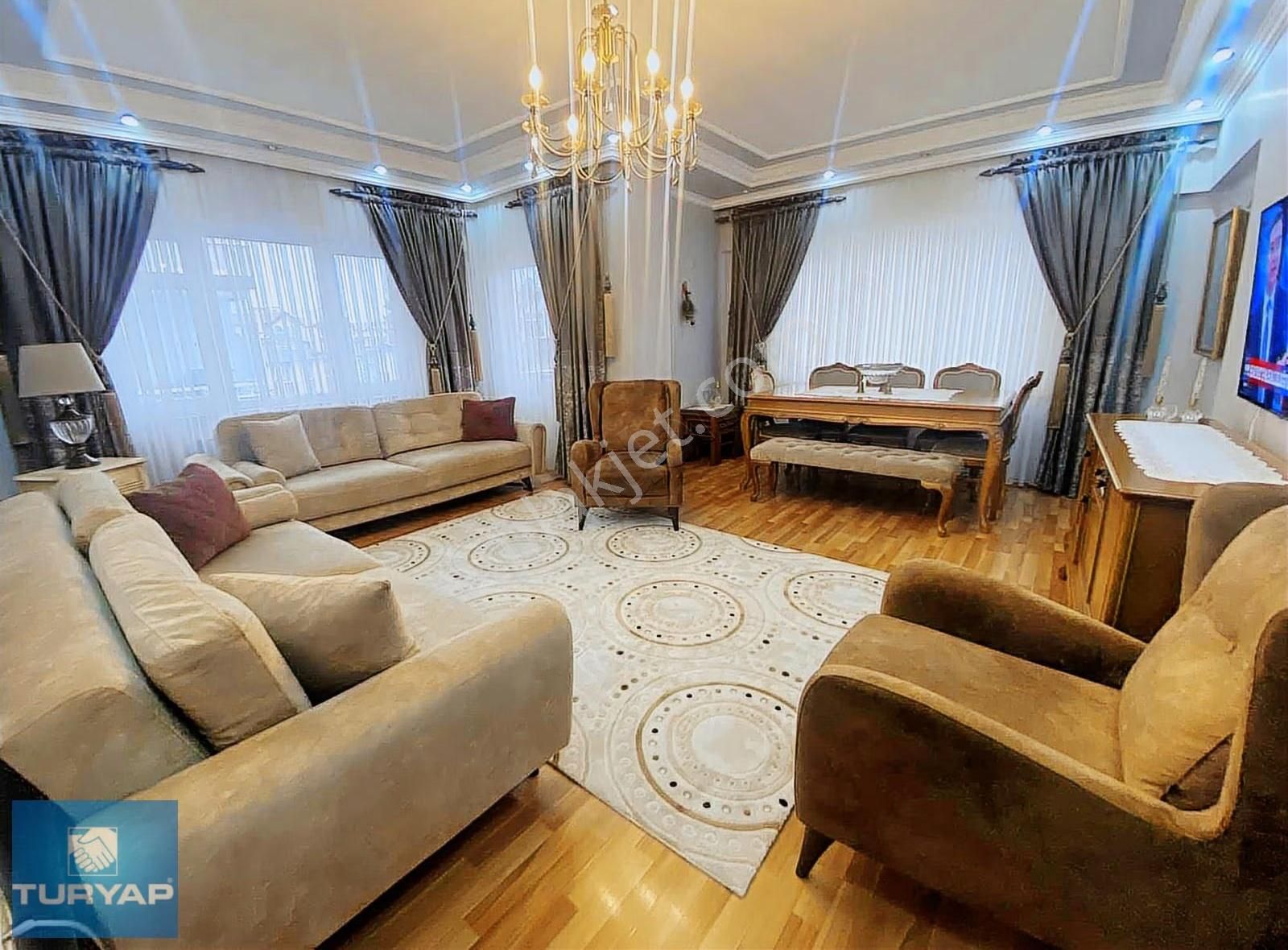 Ordu Şirinevler Site İçi Ayrı Mutfaklı Ara Kat 3+1 Satılık Daire