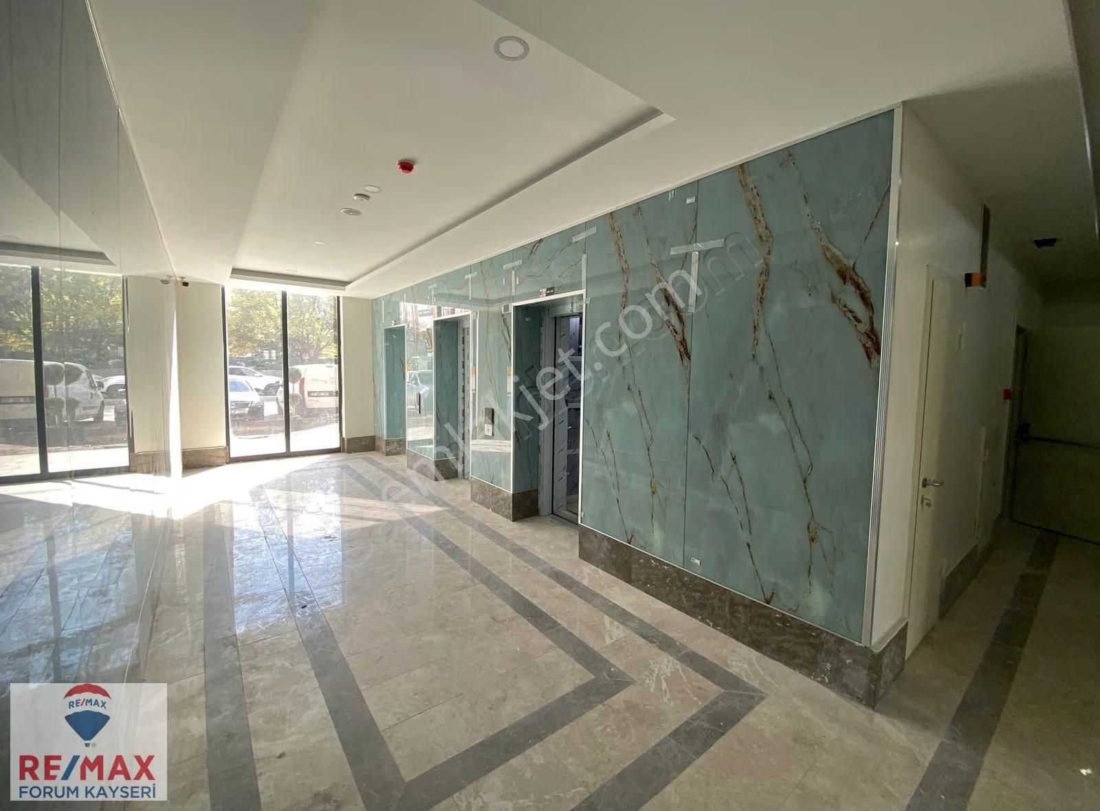 Sahabiye Kentsel Dönüşümde Satılık 2+1 Köşe Daire Manzaralı - Görsel 4