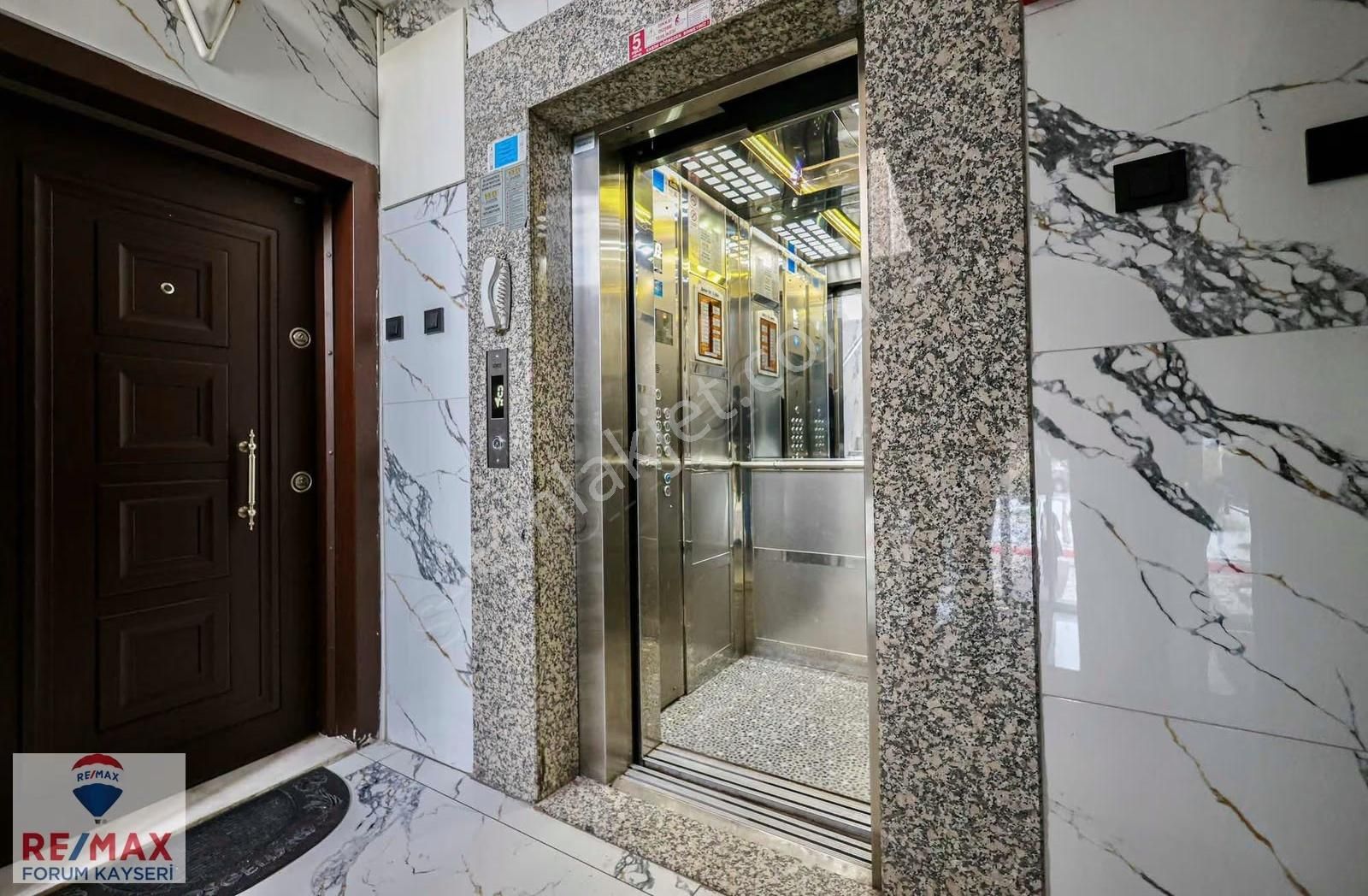 Alparslan Mah Bahar Sitesi C Blok Kiralık Daire - Görsel 9