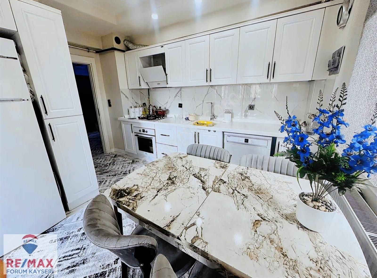 Keykubat Satılık Lüks Daire - Görsel 13