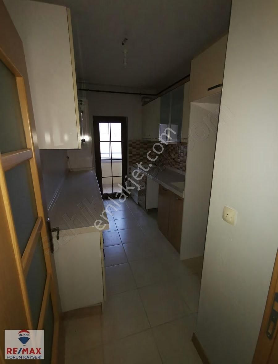 Mimar Sinan Demokrasi Mahallesi 2+1 Kiralık Daire - Görsel 22