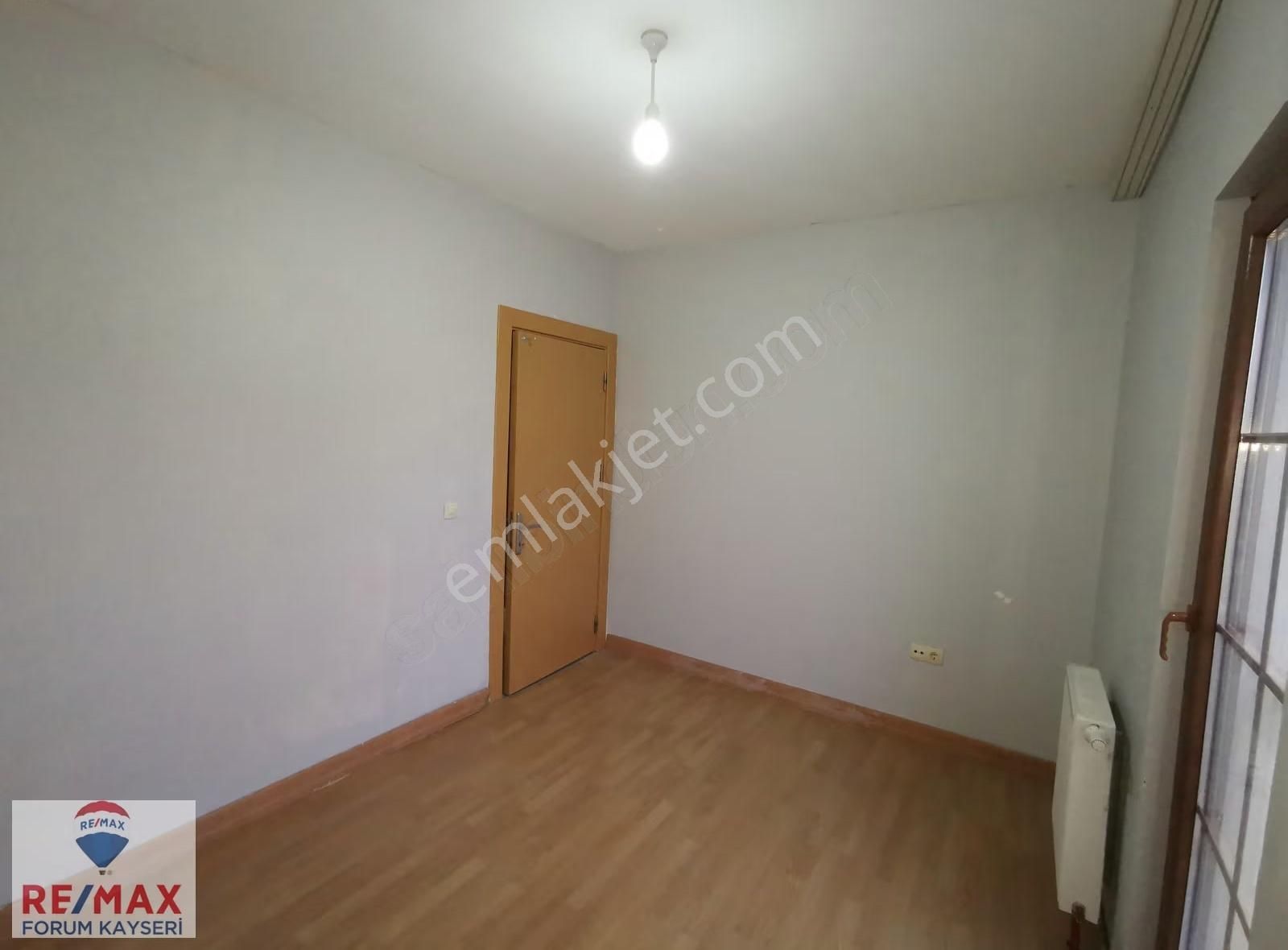 Mimar Sinan Demokrasi Mahallesi 2+1 Kiralık Daire - Görsel 7