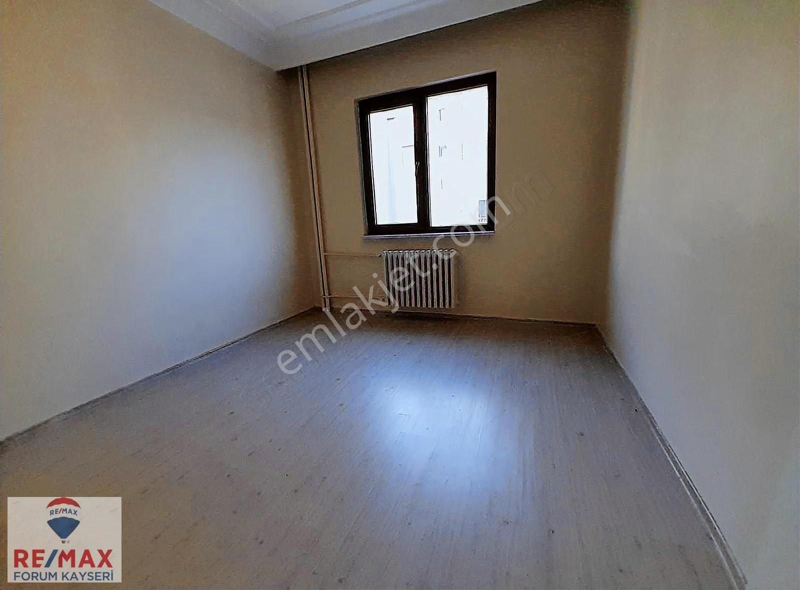 Erciyes Evler Mah. 4+1 Kiralık Daire - Görsel 8
