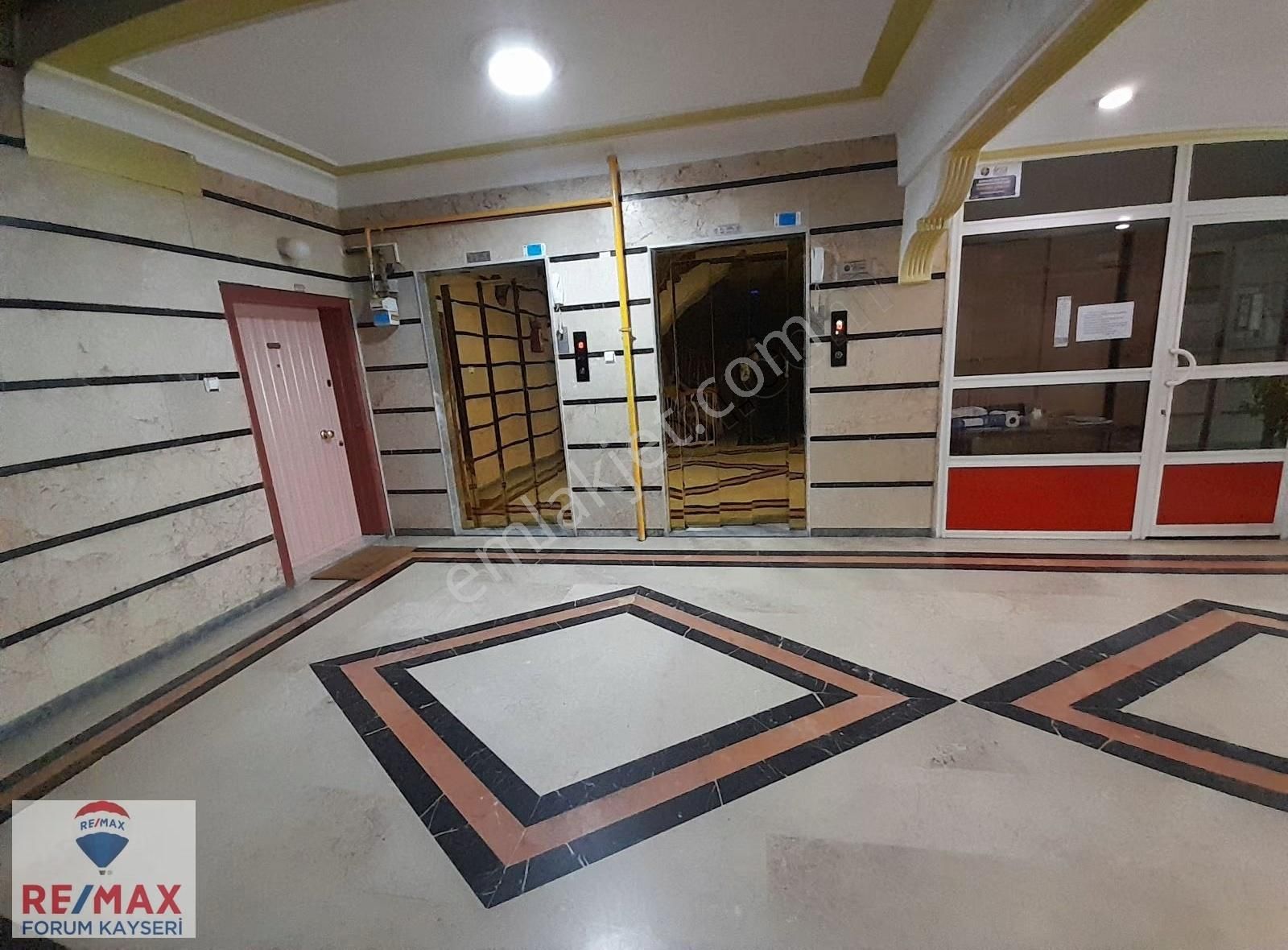 Erciyes Evler Mah. 4+1 Kiralık Daire - Görsel 5