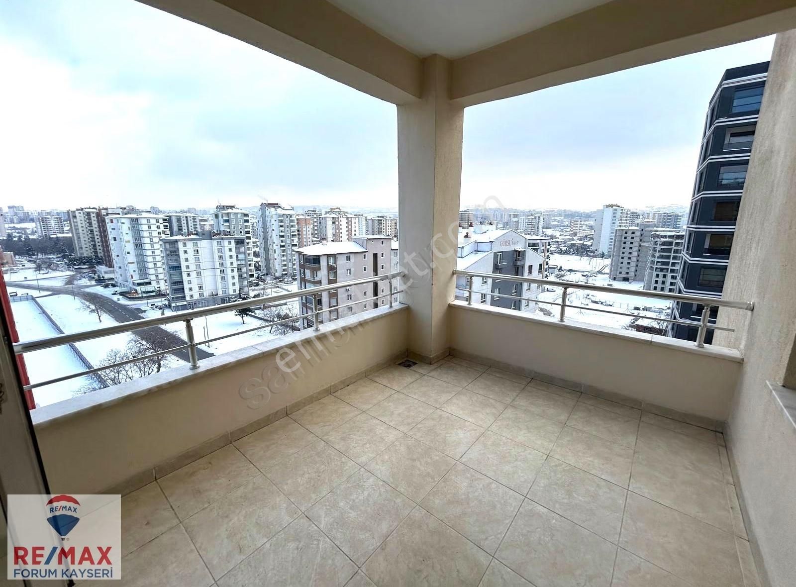 Yıldırım Beyazıt Mahallesinde Cadde Üzeri Kiralık 3+1 Daire - Görsel 5