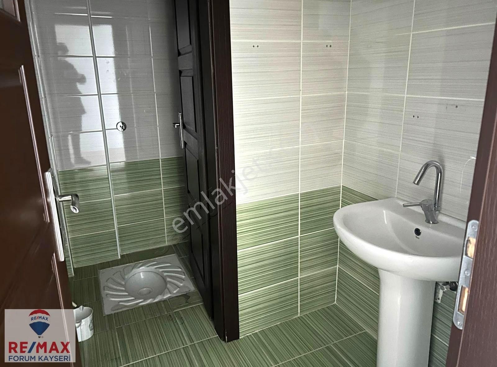 Yıldırım Beyazıt Mahallesinde Cadde Üzeri Kiralık 3+1 Daire - Görsel 19