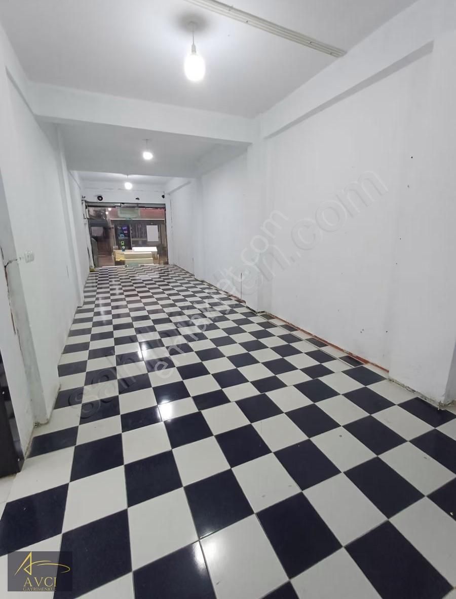 Avcı Gayrımenkul'den Yeni Fidangör'e Komşu Kiralık Dükkan Depo