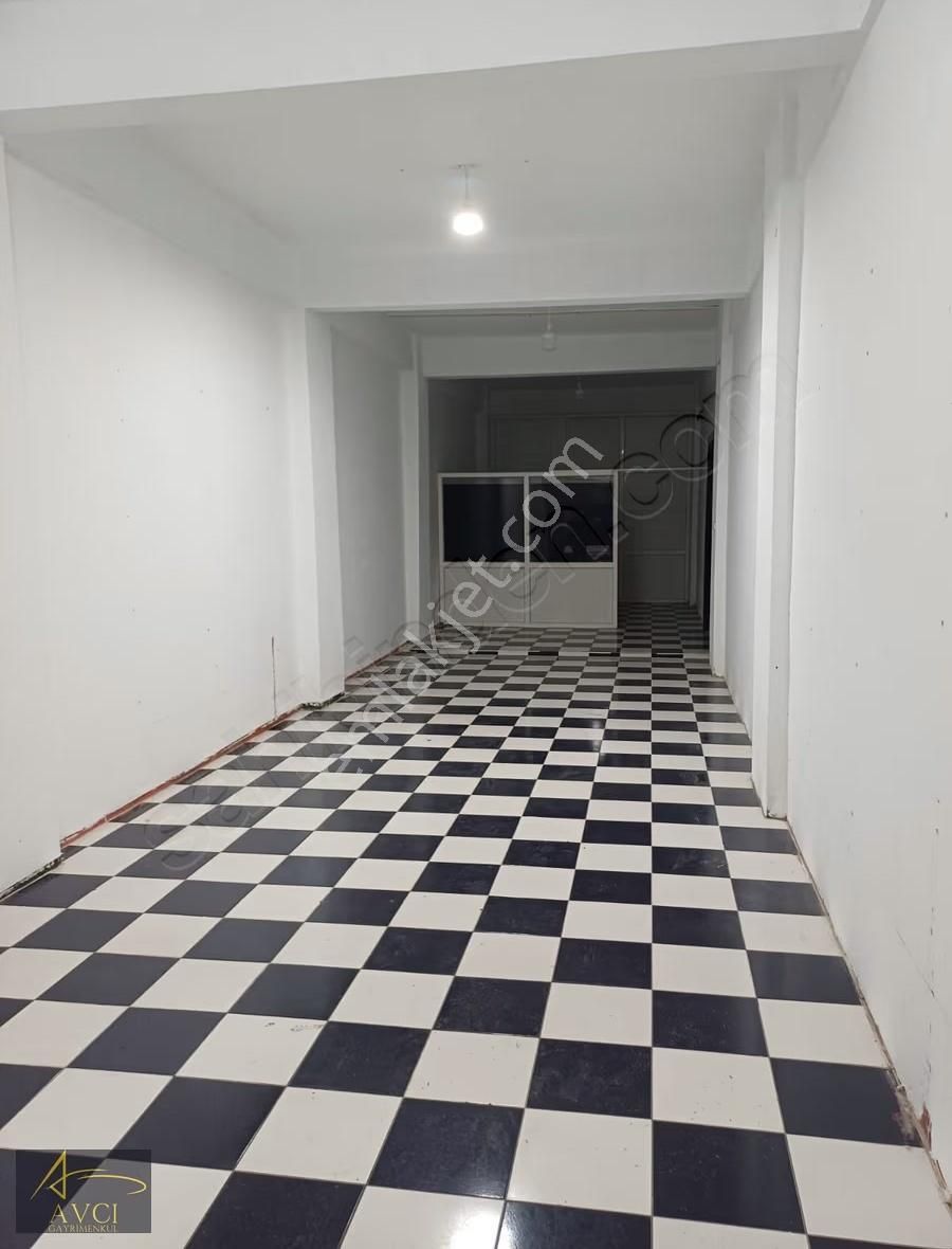 Avcı Gayrımenkul'den Yeni Fidangör'e Komşu Kiralık Dükkan Depo - Görsel 2
