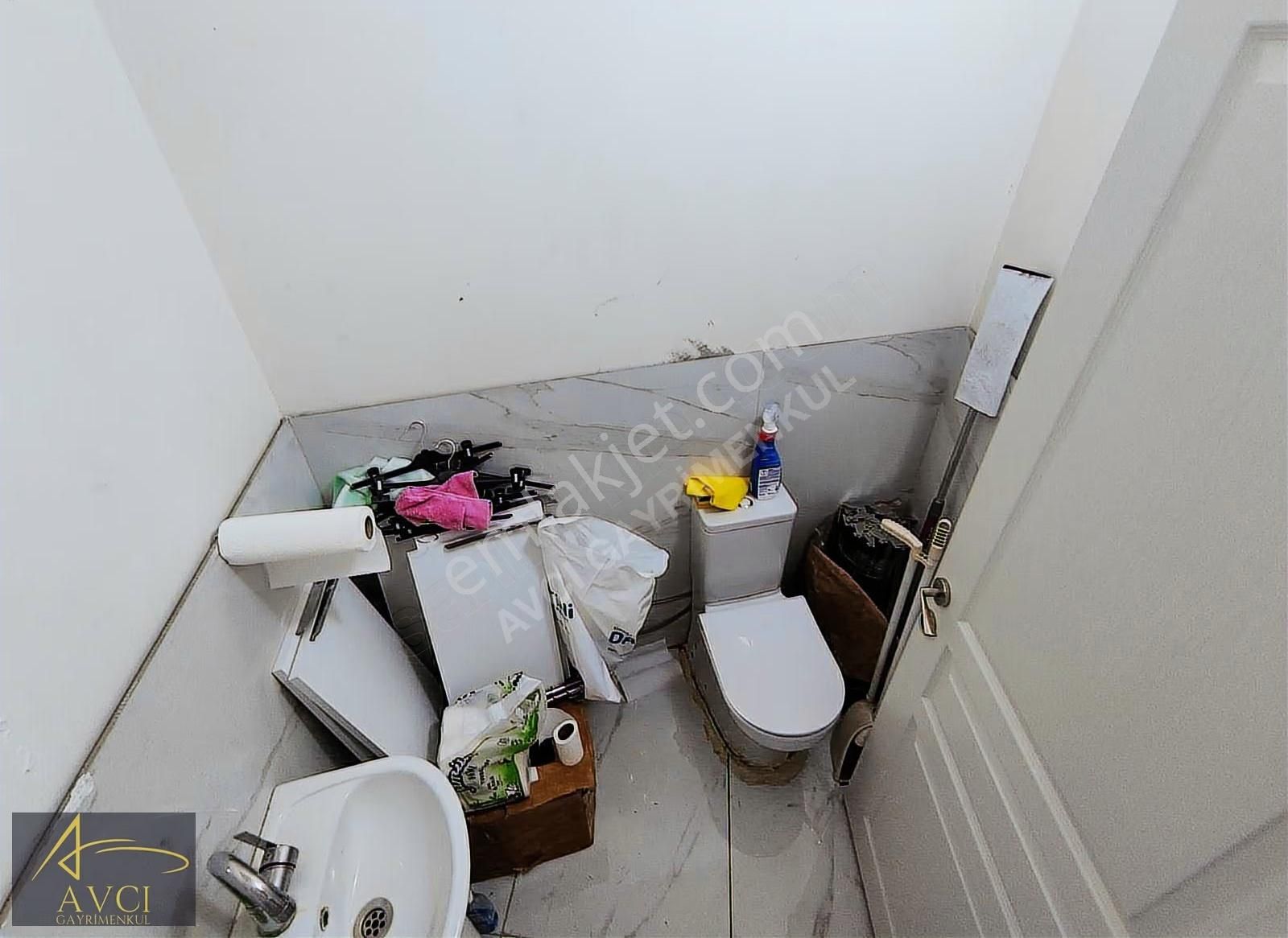 Avcı Gayrimenkul'den Düz Mah. 38m² Kiralık İşyeri - Görsel 3