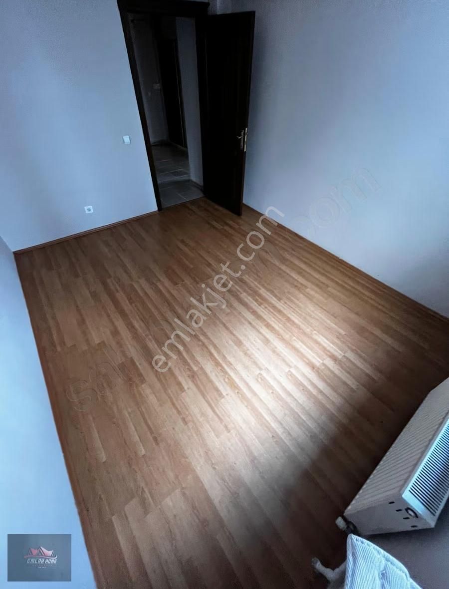 Mamak Cadde De 3+1 Kiralık Merkezi Lokasyonda Trene Yakın - Görsel 8