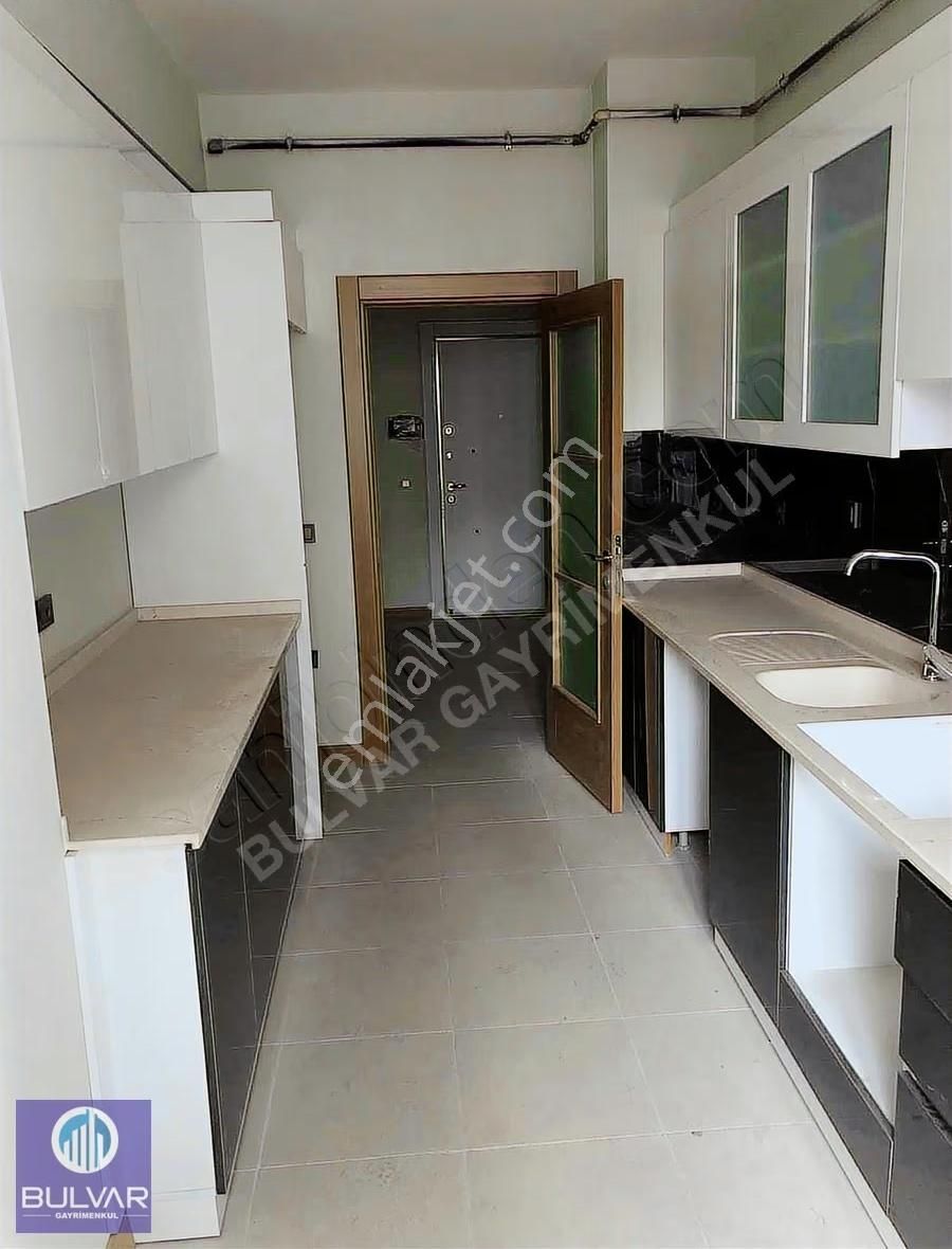 Zeytinburnu Telsiz Mah Toki Konutları Kiralık 3+1 Daire - Görsel 9