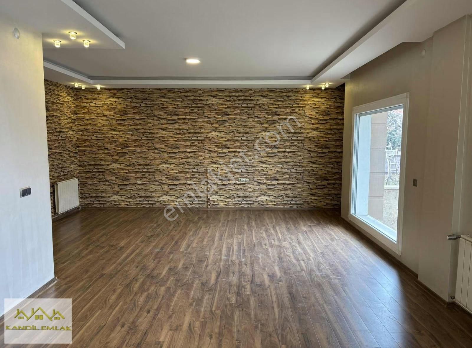 Kandil Emlaktan Başarı Villarında Kiralık Geniş Bahçeli Villa - Görsel 30