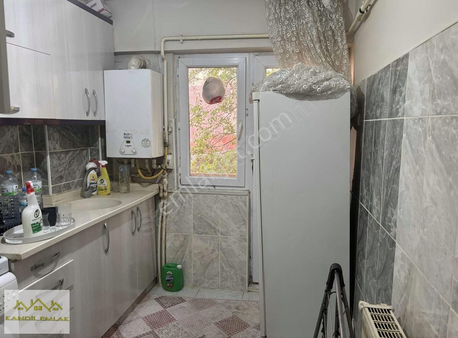 Kandil Emlaktan Çarşıya Yürüme Mesafesinde Eşyalı Kiralık Daire - Görsel 2
