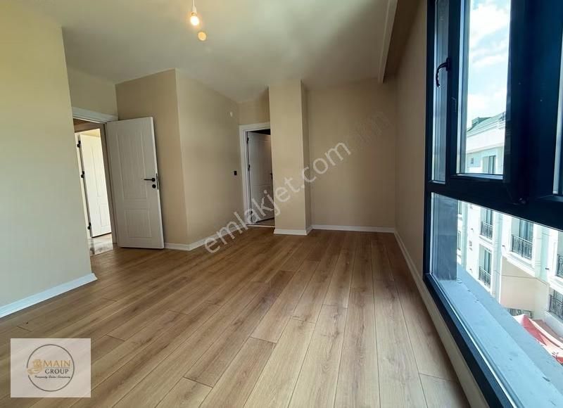 Kavaklı'da Kısa Katlı Modern Sitede 2+1 Büyük Tip Lüks - Görsel 8