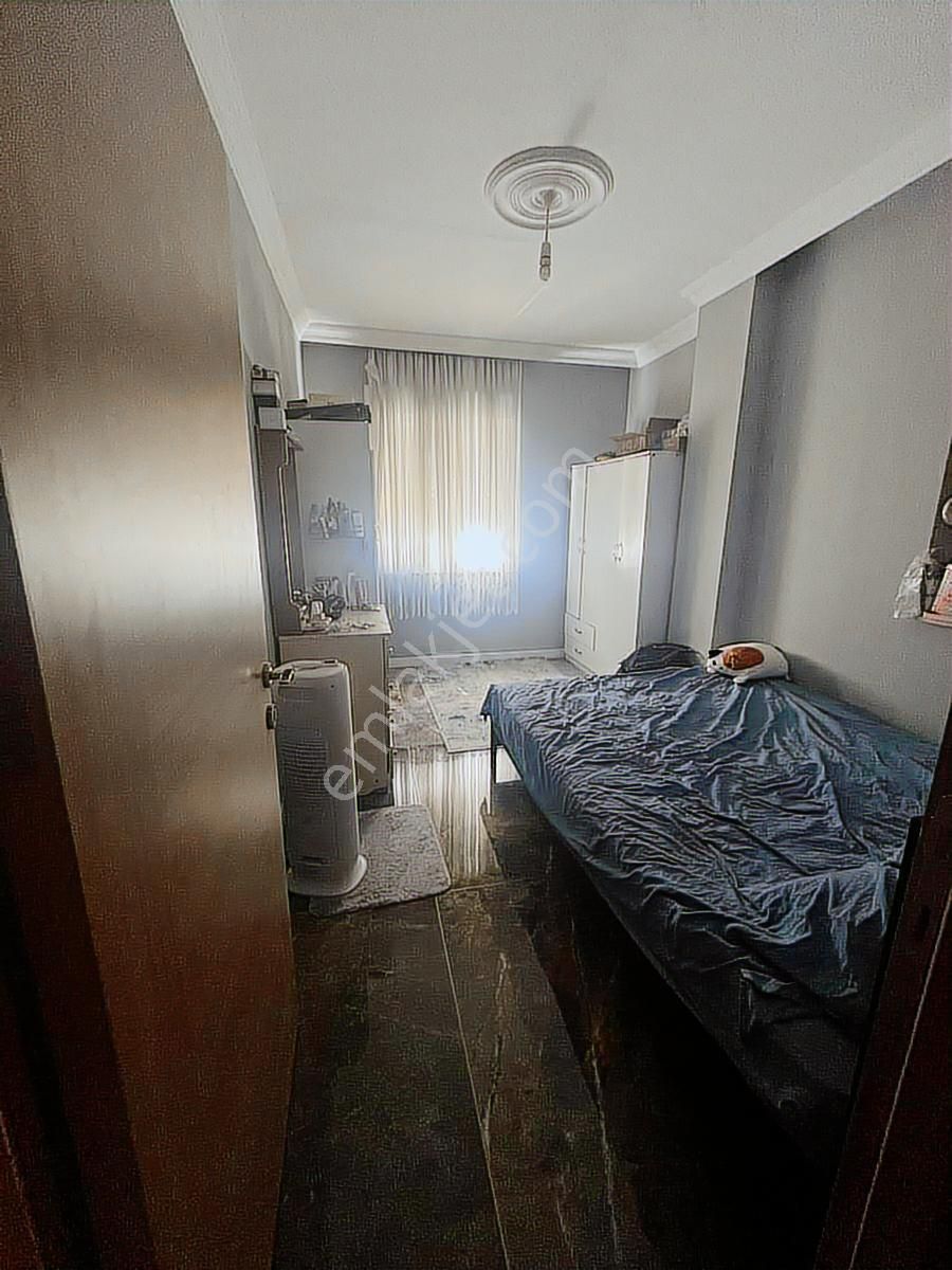 Satılık Emek Mah Yüksek Gırıs Balkonlu 8 Yıllık Masrafsız Daire - Görsel 6