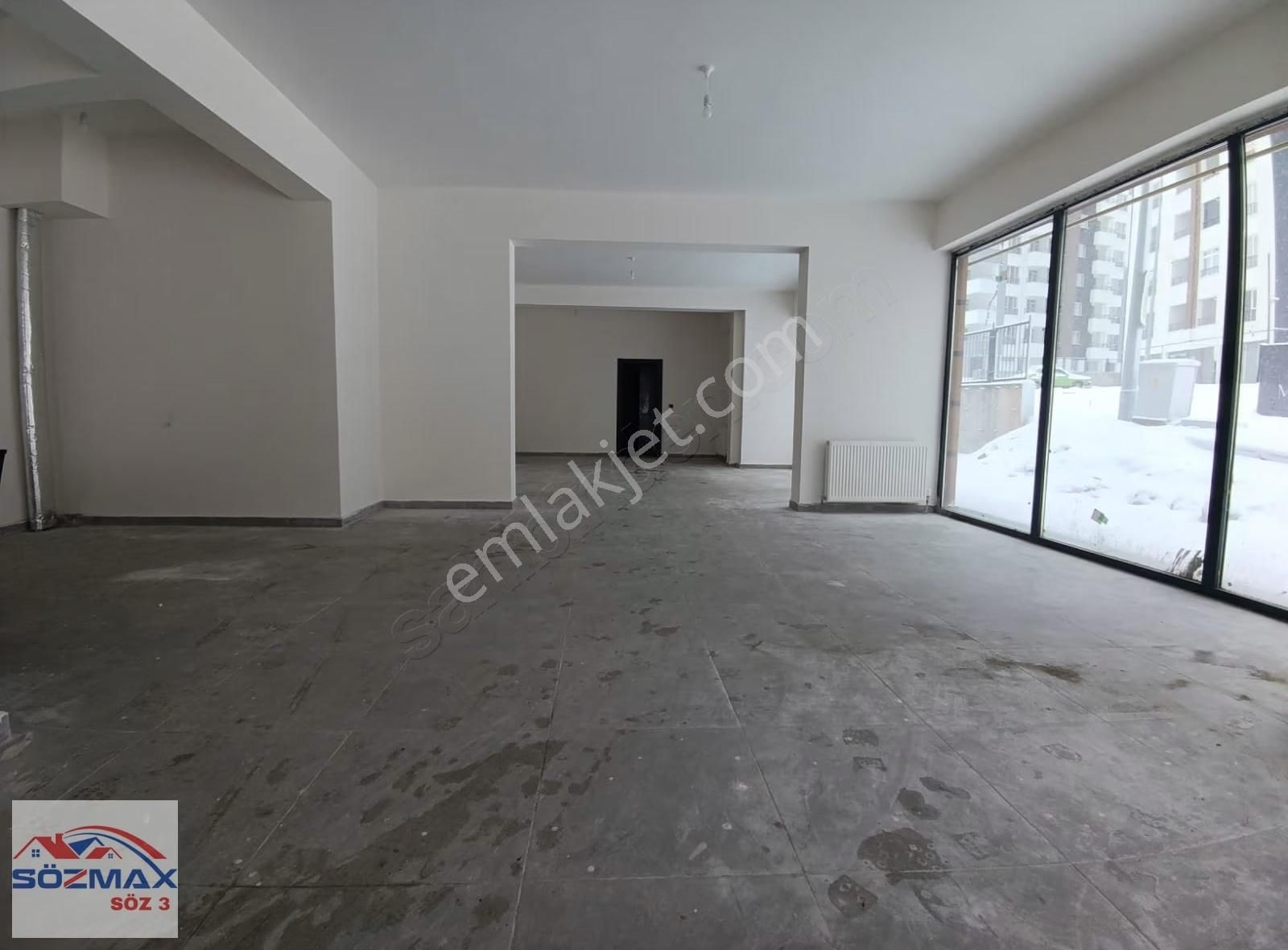 Küçük Ali Mahallesinde Kiralık Sıfır Köşe Dükkan - Görsel 11