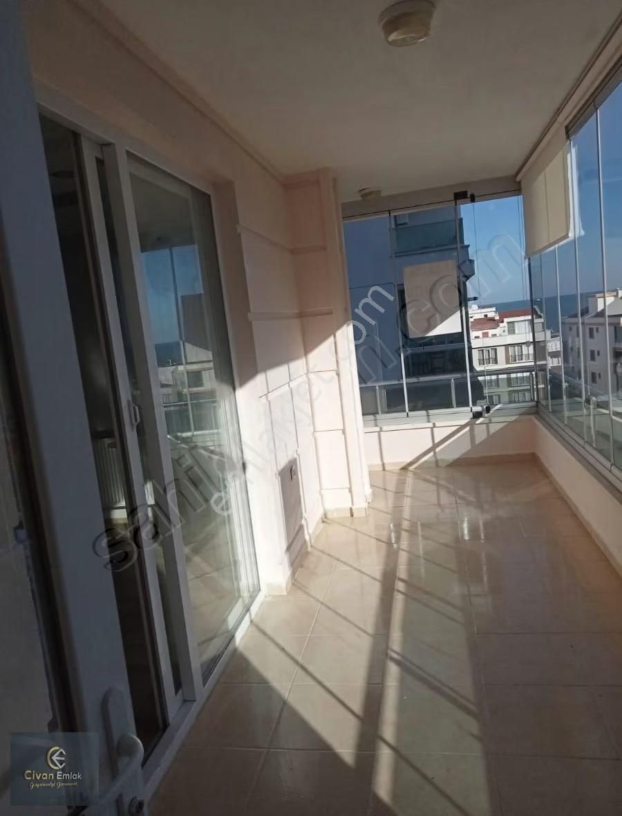 Körfezde Pelıtkoy Tramvaya 2. Parsel Denız Manzaralı 3+1 - Görsel 21