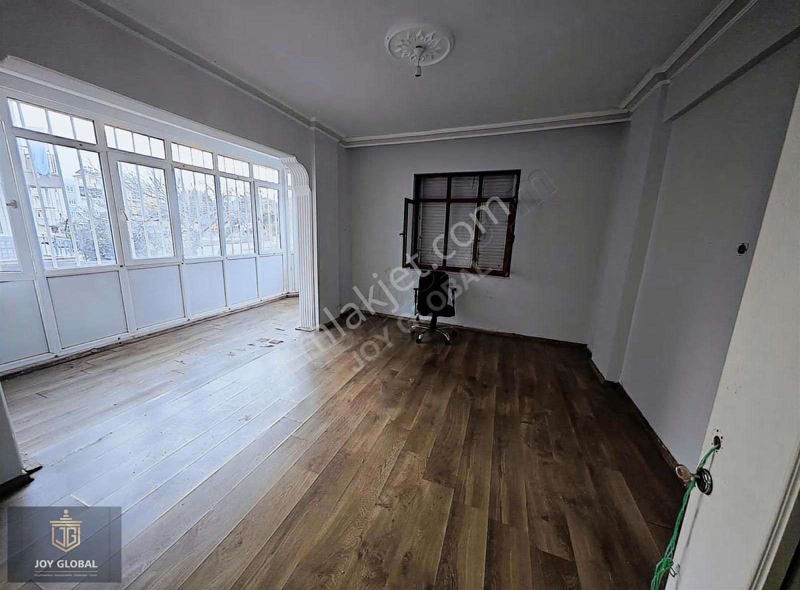 Kiralık Eşyasiz Kuzeyyaka 3+1 Geniş 1. Kat Merkezi Konum Tramvay - Görsel 10