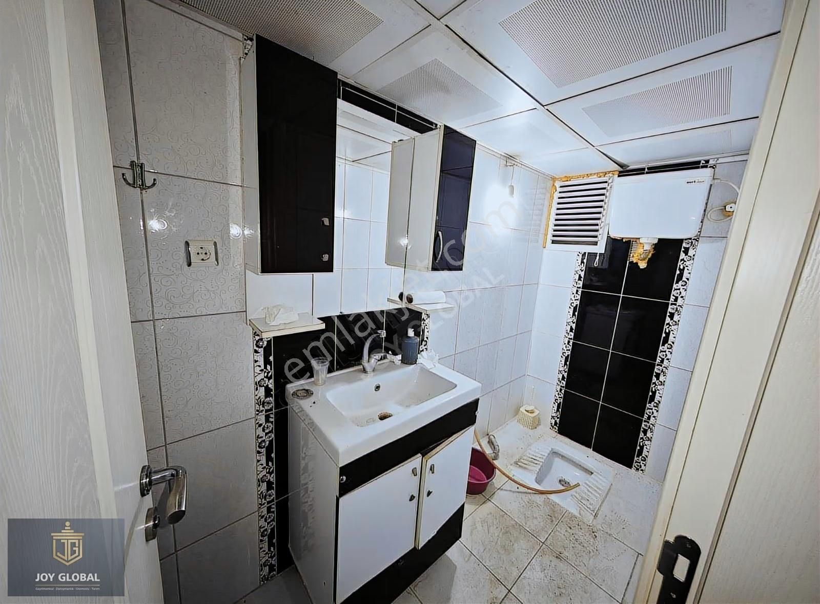 Kiralık Eşyasiz Kuzeyyaka 3+1 Geniş 1. Kat Merkezi Konum Tramvay - Görsel 17