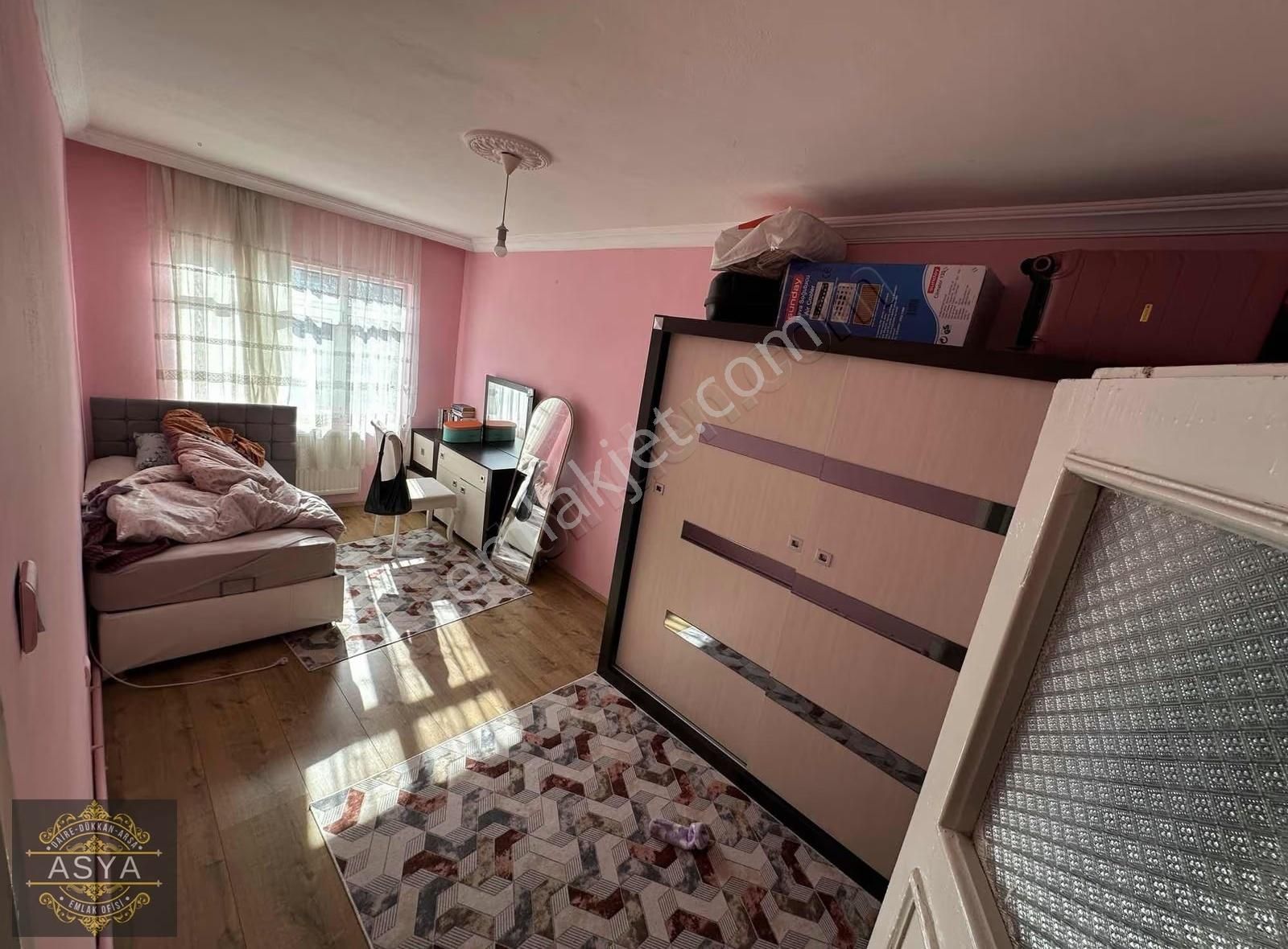 Gazino Metro Dibi Cadde Üstü Ön Cephe Katta 2+1 Balkonlu Fırsat! - Görsel 11