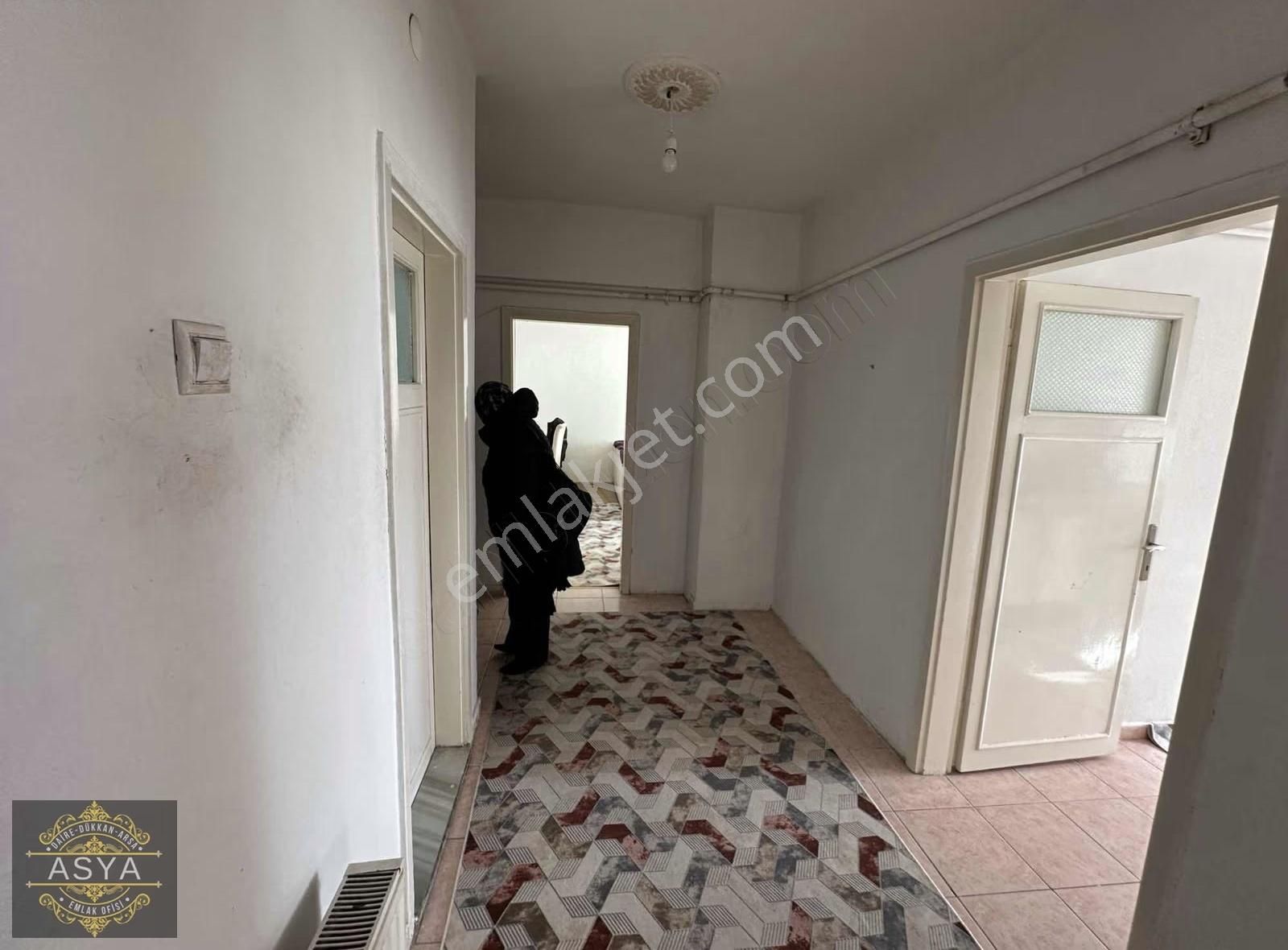 Gazino Metro Dibi Cadde Üstü Ön Cephe Katta 2+1 Balkonlu Fırsat! - Görsel 13