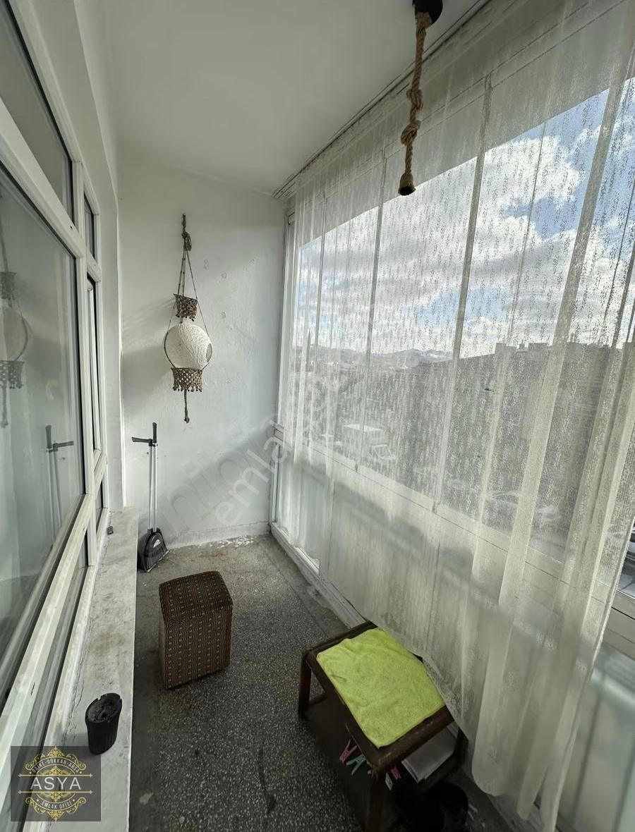 Gazino Metro Dibi Cadde Üstü Ön Cephe Katta 2+1 Balkonlu Fırsat! - Görsel 6