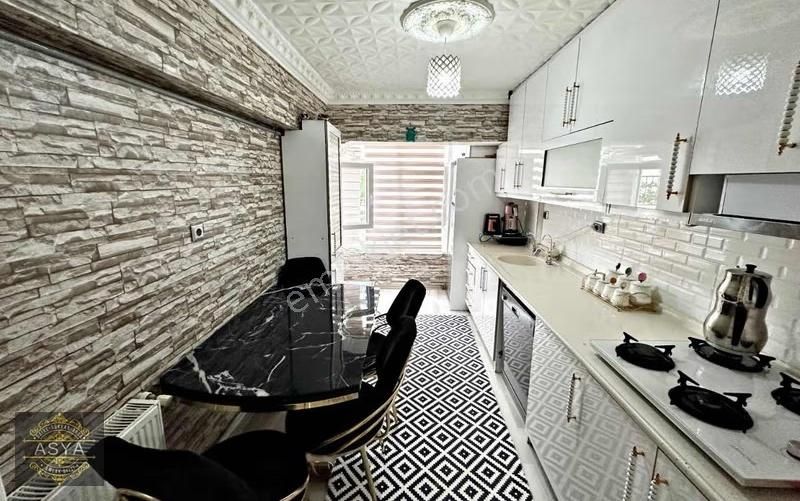 İncirlide Orta Kat 3+1 Satılık Daire - Görsel 7