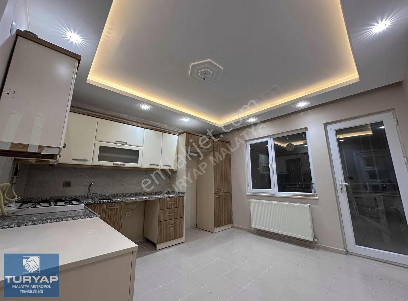 Turyap Metropolden Barguz Cad. 3+1 Satılık Daire - Görsel 24