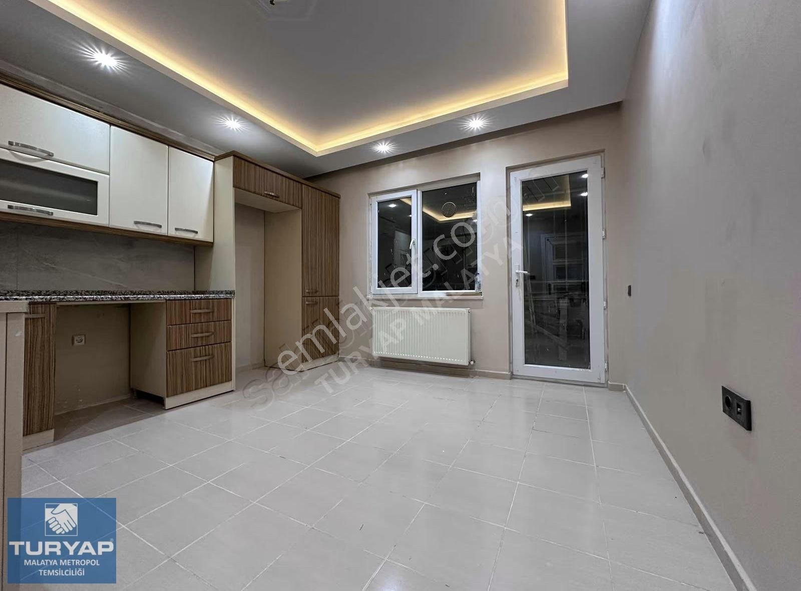 Turyap Metropolden Barguz Cad. 3+1 Satılık Daire - Görsel 34