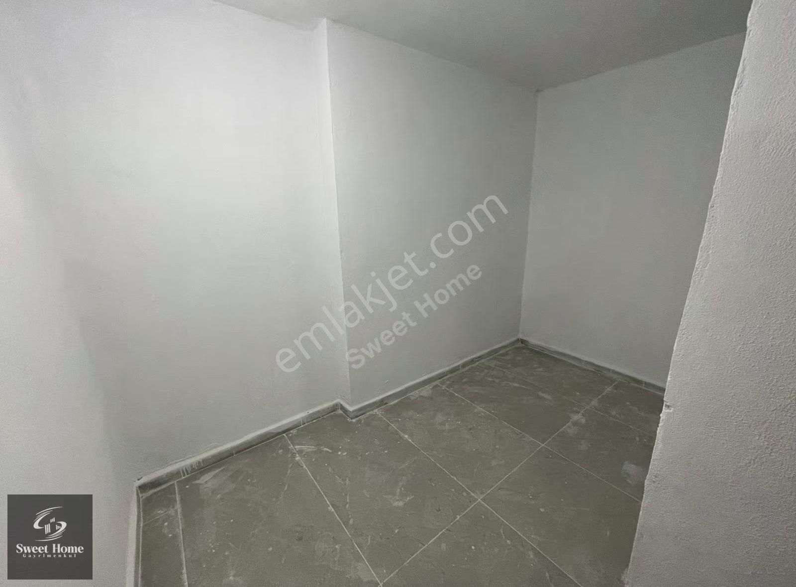 Fevziçakmak Mahallesi Kumaşçılar Bölgesinde 116 M2 Sıfır Dükkan - Görsel 15