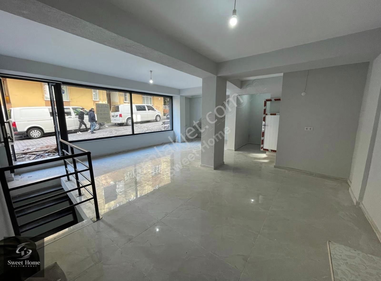 Fevziçakmak Mahallesi Kumaşçılar Bölgesinde 116 M2 Sıfır Dükkan - Görsel 5