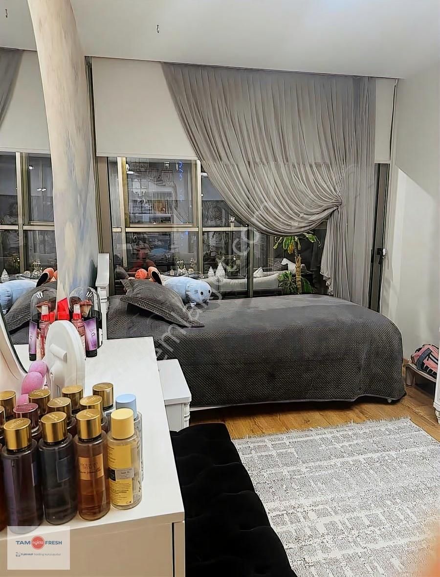 Karşıyaka Aypark Residence'ta Özel Mimari Tasarımı En Geniş 3+1 - Görsel 9