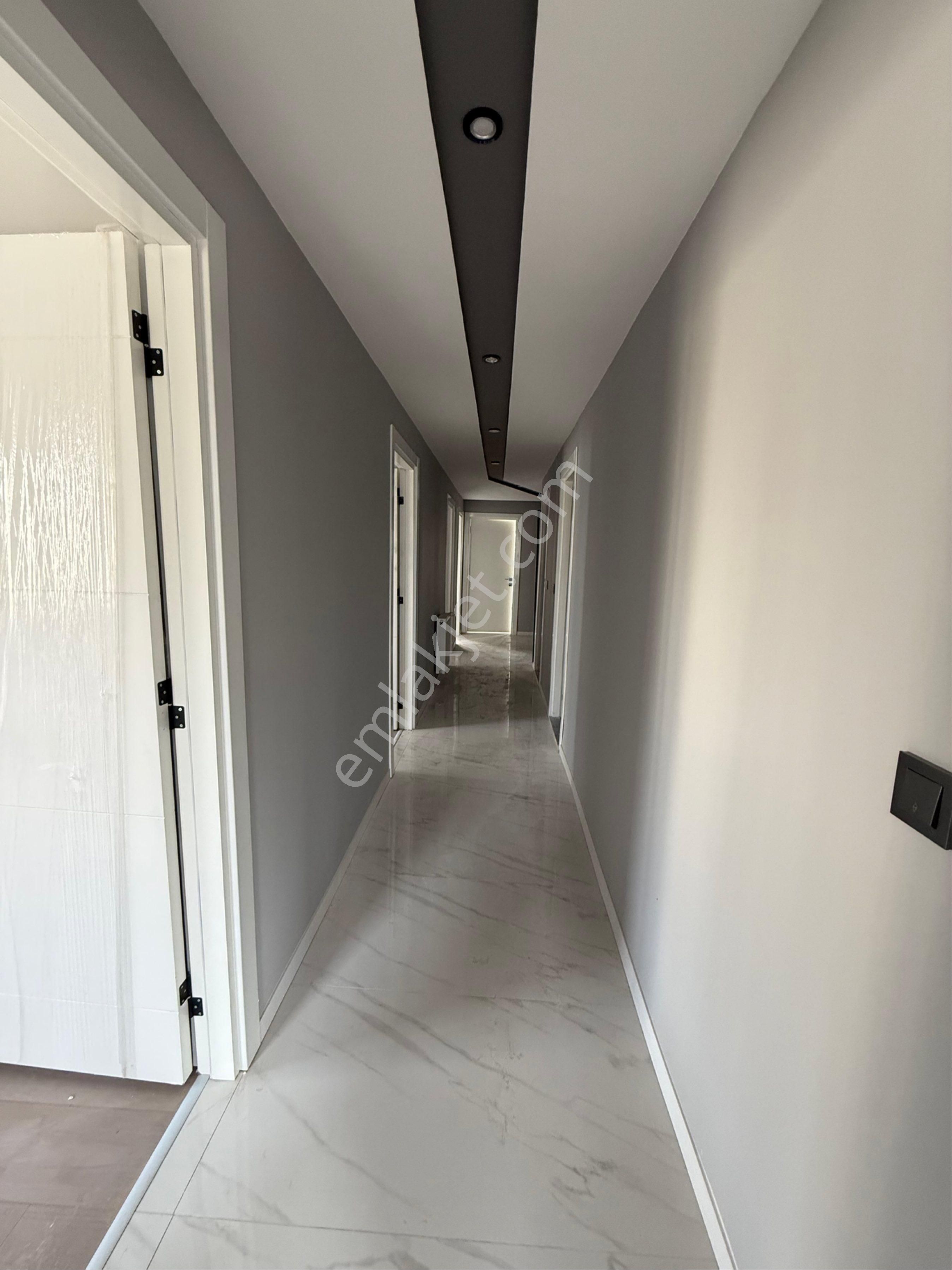 Aydınlar Mahallesi’nde Prestijli Sitede Havuzlu 3+1 Lüks Kiralık Daire - Görsel 5