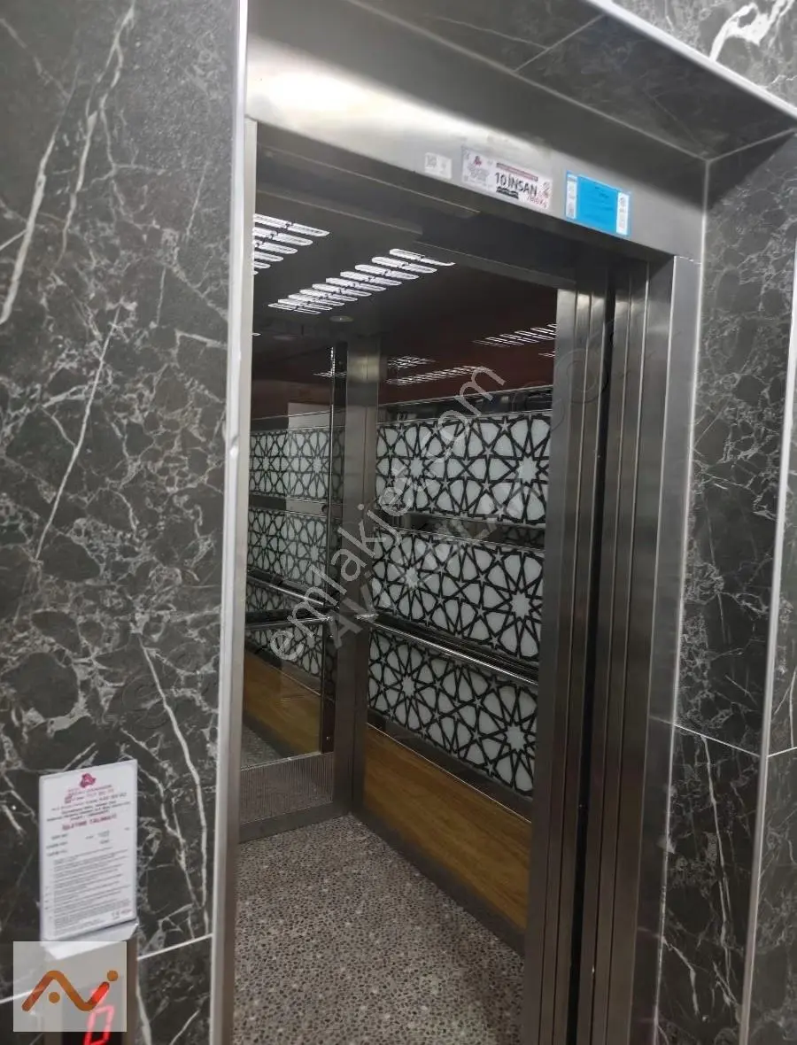 Şehir Merkezi Çoşkunlar Cad. Üzeri Ara Kat 3+1 Satılık Daire - Görsel 19