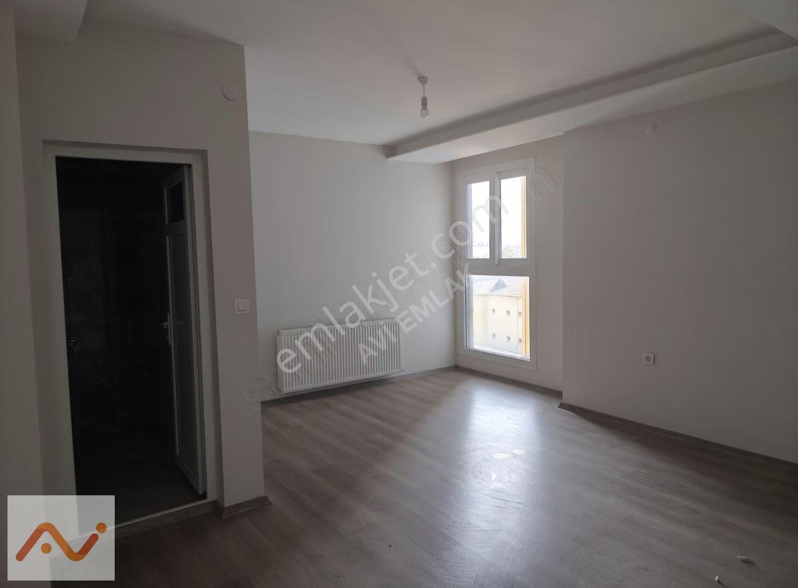 Şehir Merkezi Çoşkunlar Cad. Üzeri Ara Kat 3+1 Satılık Daire - Görsel 17