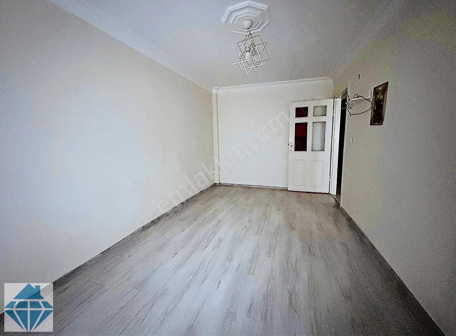Beyoğlu Halıcıoğlu 1 + 1 70 M2 Kiralık Fırsat Daire - Görsel 4