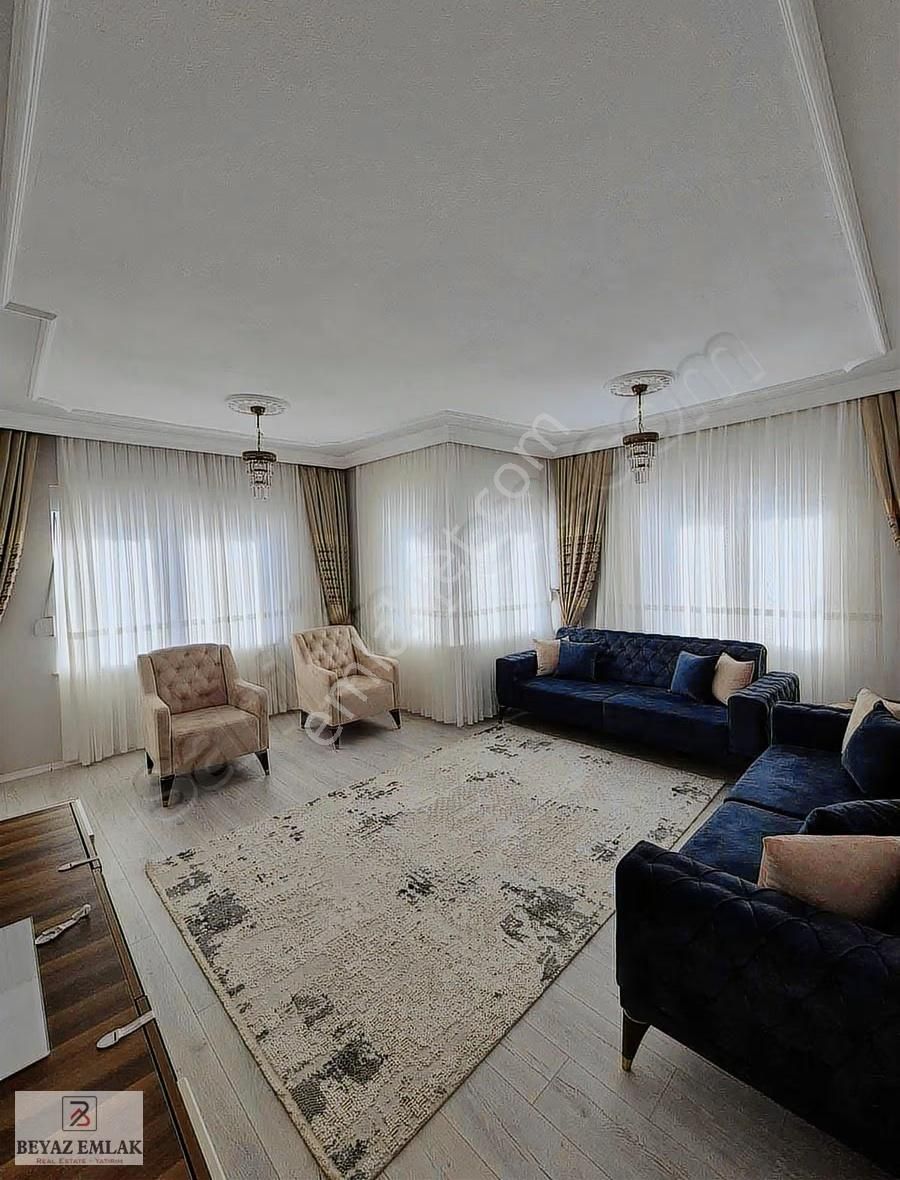 Çankaya Sitesi'nde Şehir Manzaralı Masrafsız Geniş 3+1 Satılık