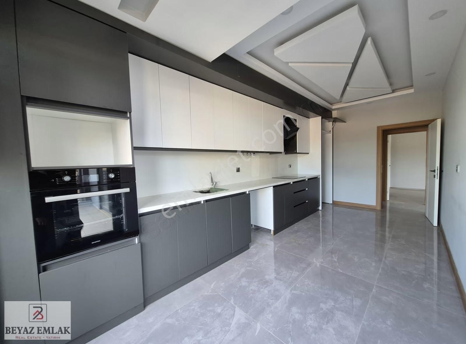 Çankaya Mah. Havuzlu Ebeveyn Banyolu Asansörlü Katta Geniş 3+1 - Görsel 4