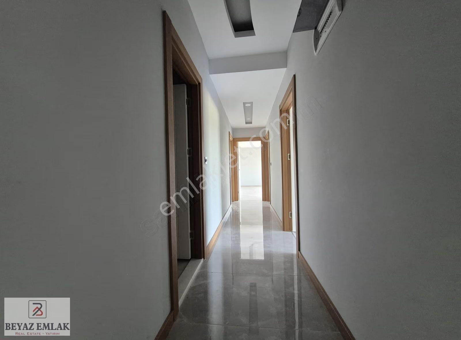 Çankaya Mah. Havuzlu Ebeveyn Banyolu Asansörlü Katta Geniş 3+1 - Görsel 33