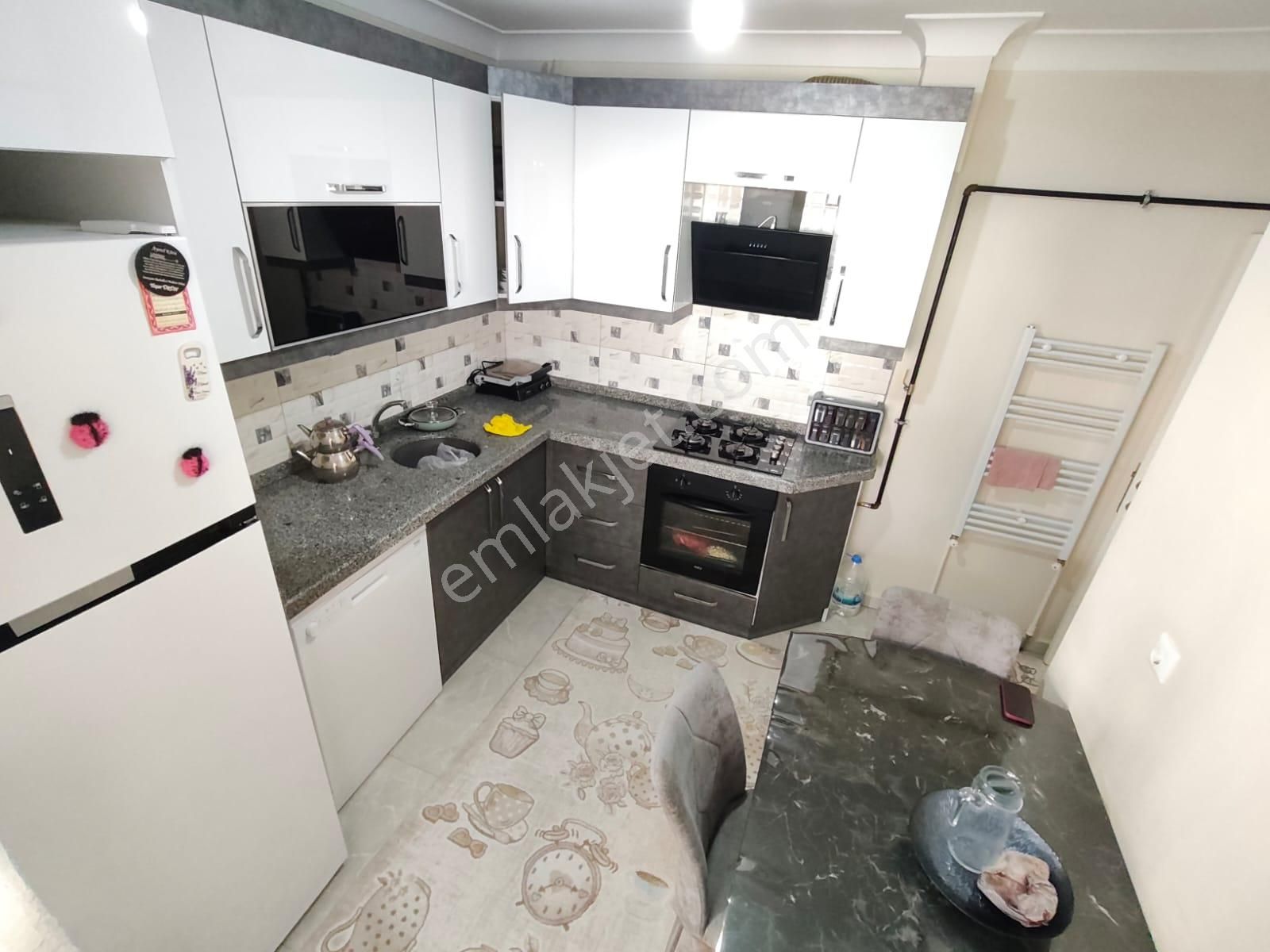 Yılmaz Gayrimenkulden 6 Yıllık Geniş Metre Kare Kacırılmayacak 3+1 Fırsat Dairesi - Görsel 8