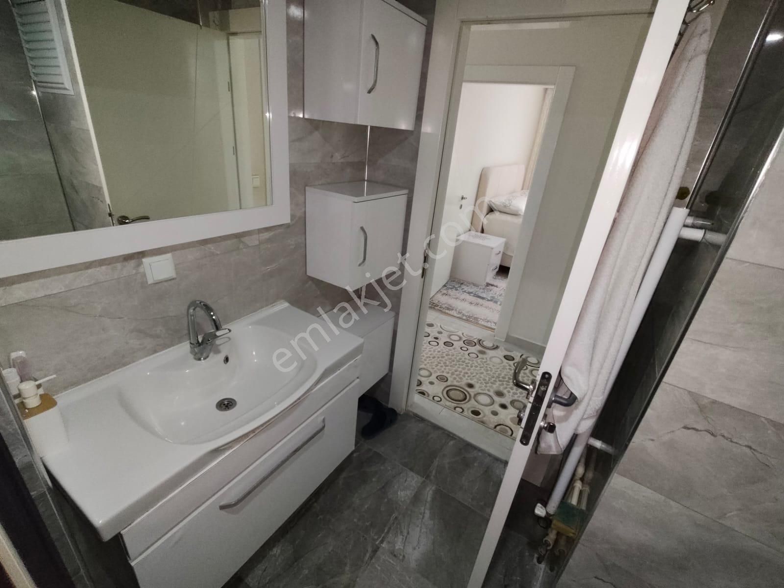 Yılmaz Gayrimenkulden 6 Yıllık Geniş Metre Kare Kacırılmayacak 3+1 Fırsat Dairesi - Görsel 4