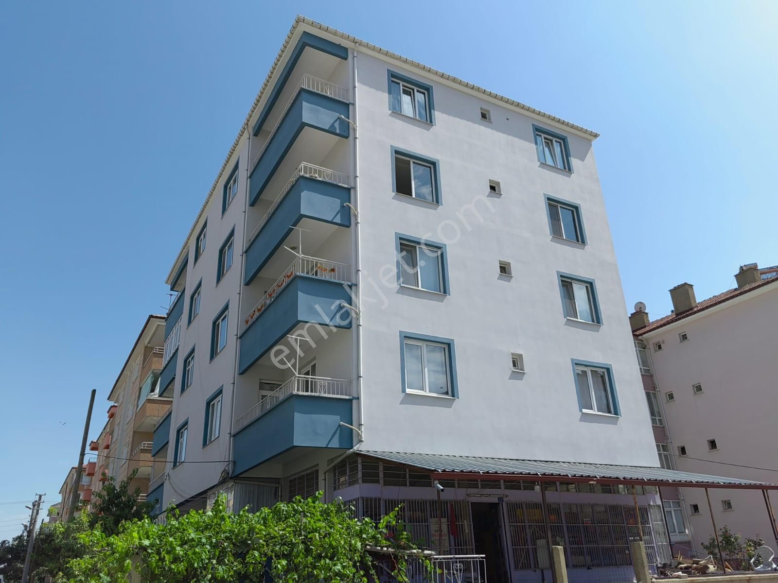 Nasreddin Emlaktan Koşuyolu Civarı Satılık Bakımlı Geniş Daire - Görsel 28