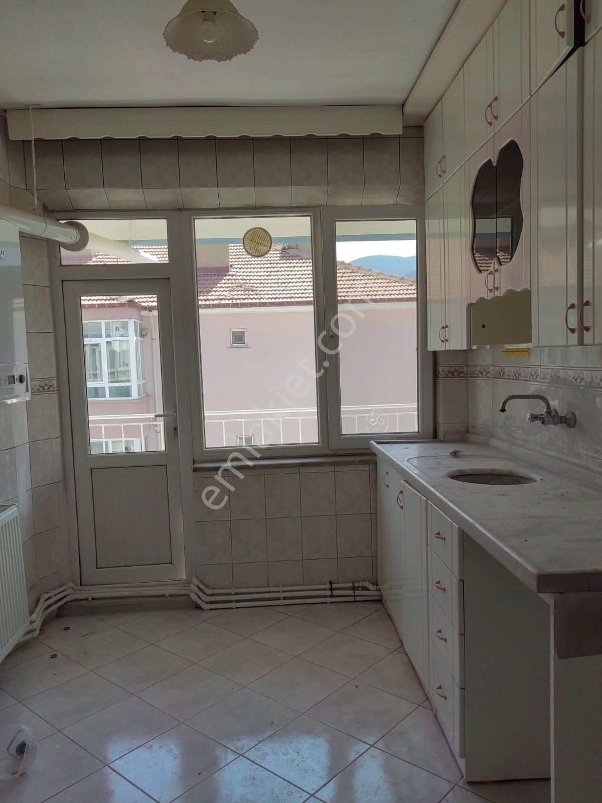 Nasreddin Emlaktan Koşuyolu Civarı Satılık Bakımlı Geniş Daire - Görsel 6