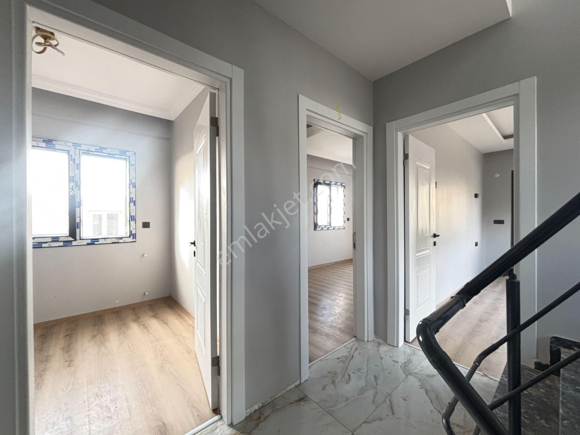 İzmir Seferihisar Ürkmez’de Denize 1100 Metre Satılık 3+1 Müstakil Villa - Görsel 21