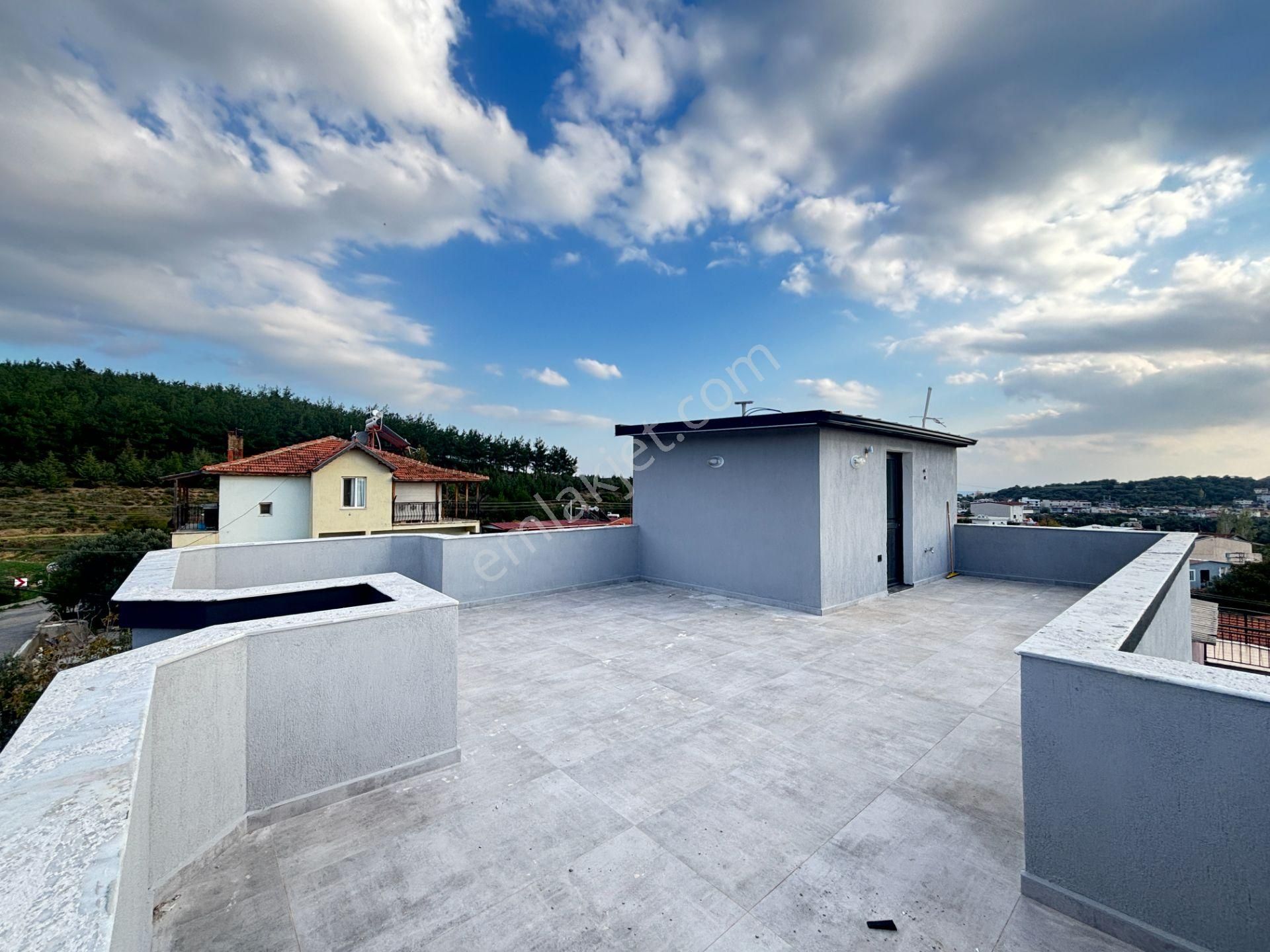 İzmir Seferihisar Ürkmez’de Denize 1100 Metre Satılık 3+1 Müstakil Villa - Görsel 35