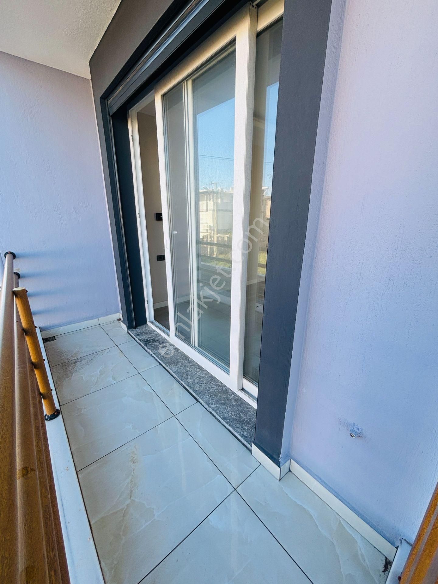 İzmir Seferihisar Payamlı'da Merkezi Konumda Müstakil Ferah Yapılı Satılık 3+1 Villa - Görsel 29