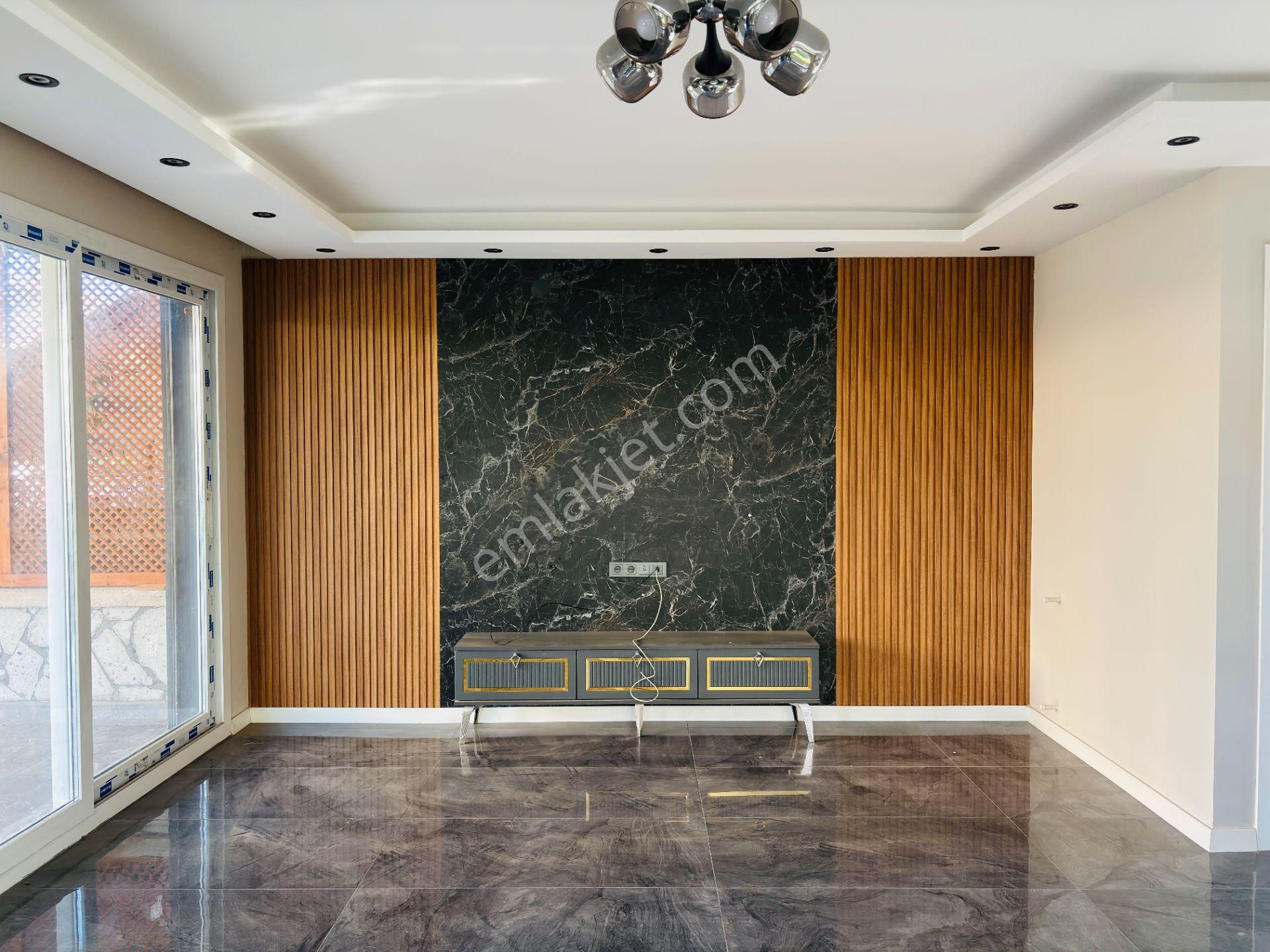 İzmir Seferihisar Payamlı'da Merkezi Konumda Müstakil Ferah Yapılı Satılık 3+1 Villa - Görsel 15